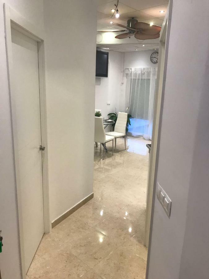 Apartament Benalmadena Puerto Marina Apartment Ngoại thất bức ảnh